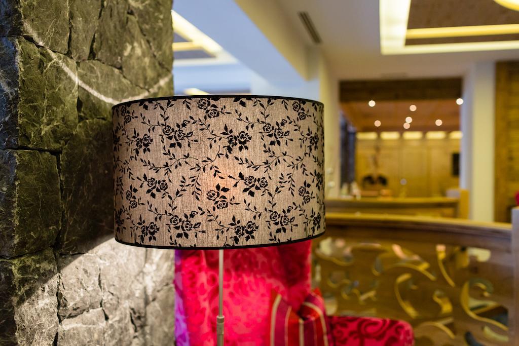 Hotel Solaria イシュグル エクステリア 写真