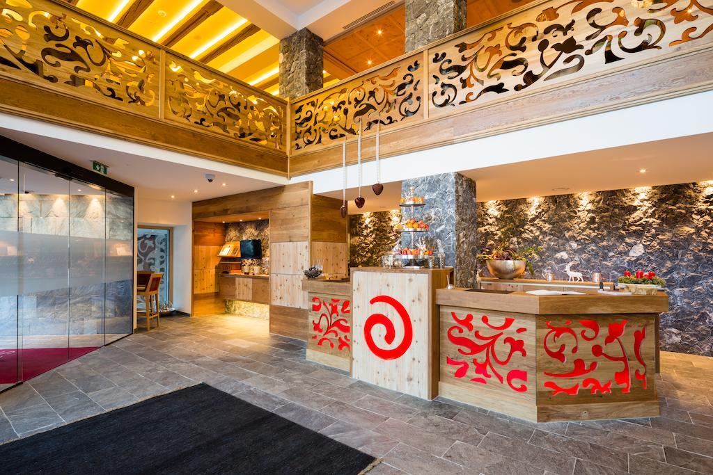Hotel Solaria イシュグル エクステリア 写真